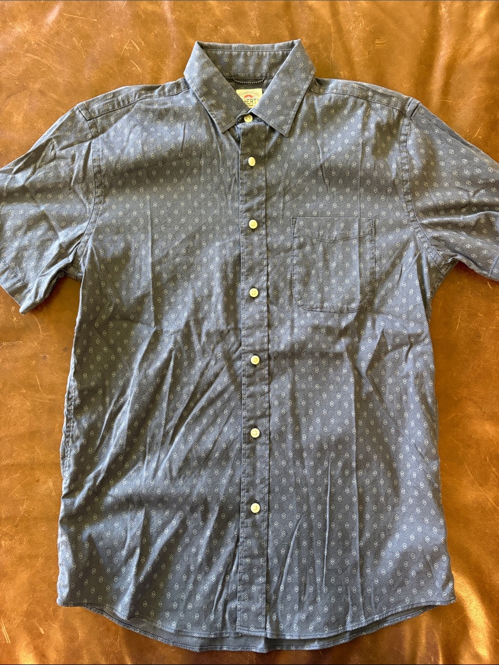 Men's Faherty Navy Short-Sleeve Button-Up Shirt with Subtle Geo Print
